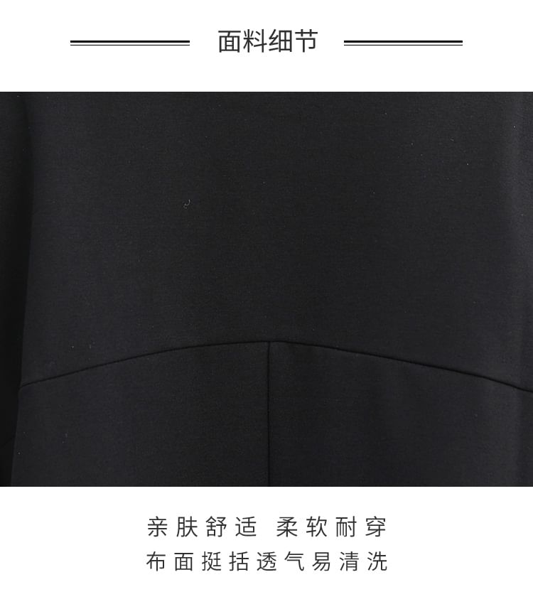 SIMPLE BLACK - Lange mouwen, mockneck, effen, asymmetrisch, oversized T-shirt
