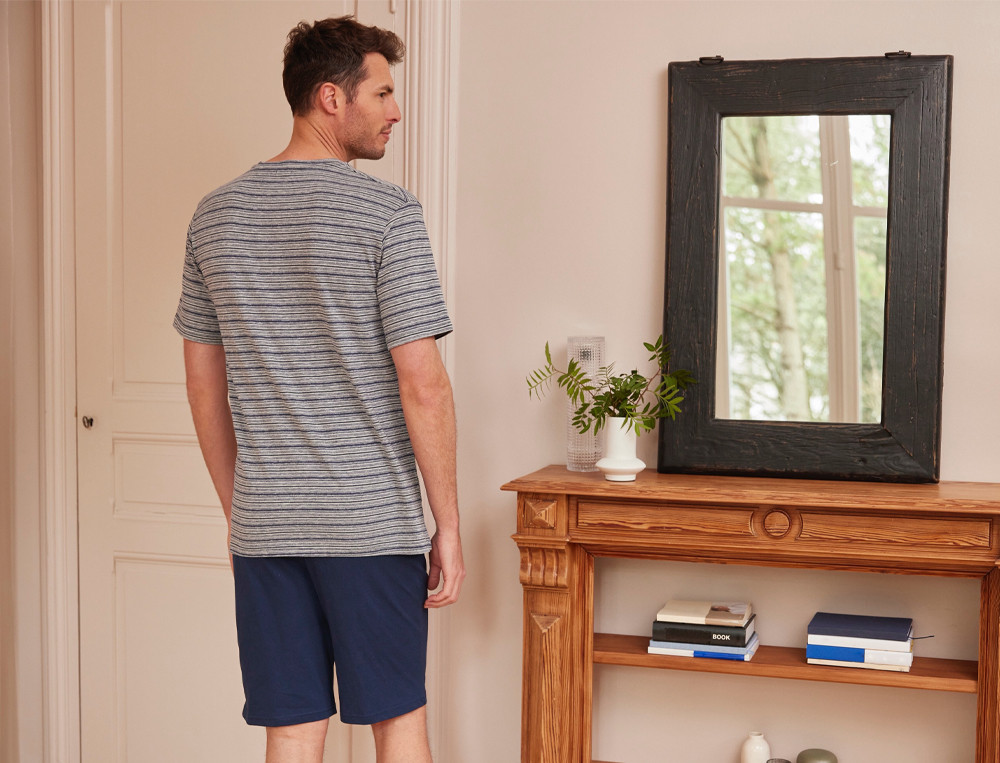 Pyjama court homme-En Ontario