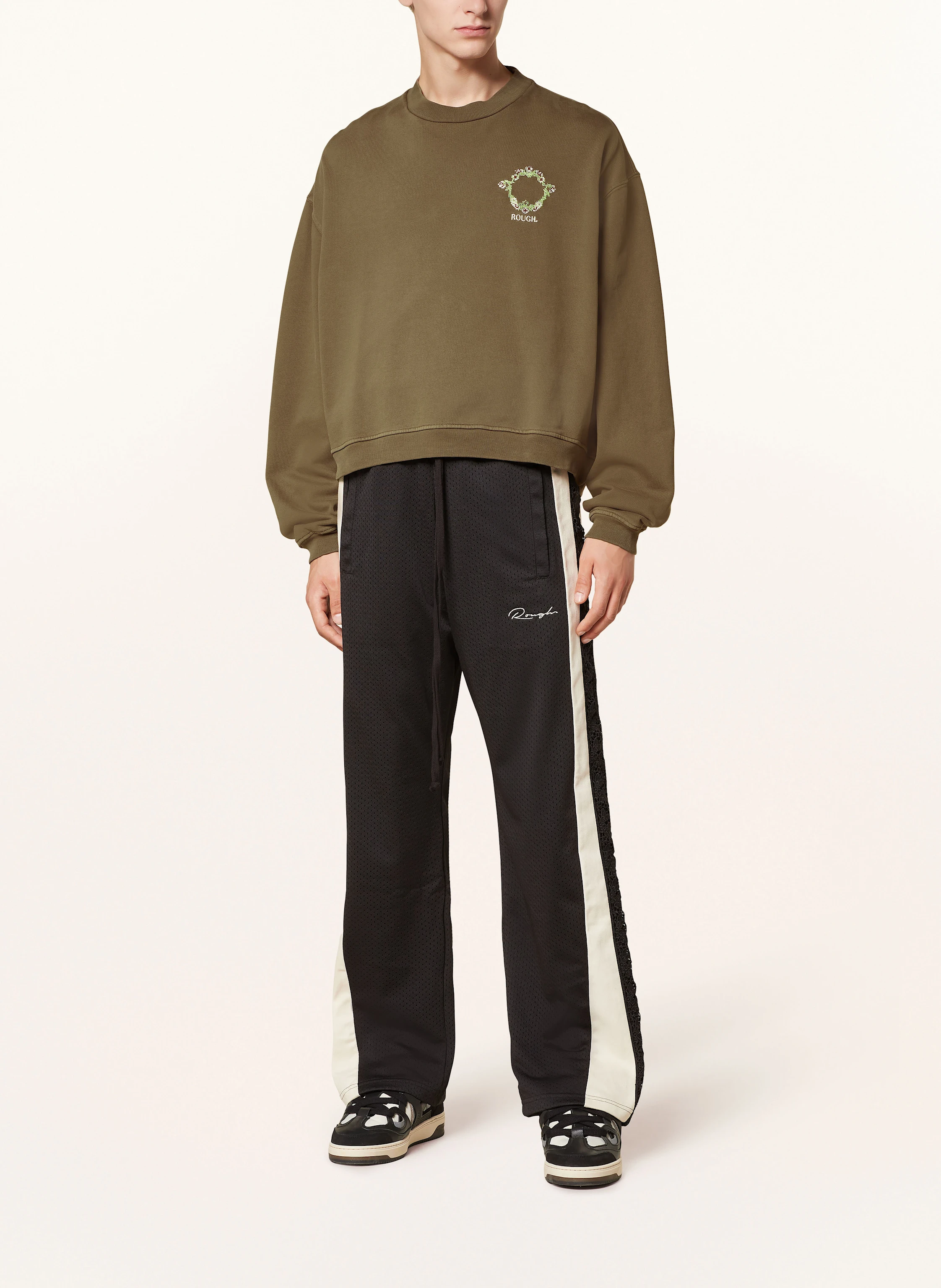 rough. Sweatshirt FLORAL