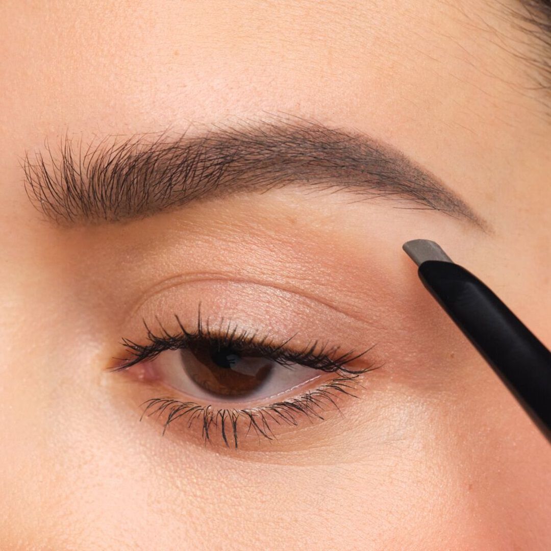Sculpting Brow Styler