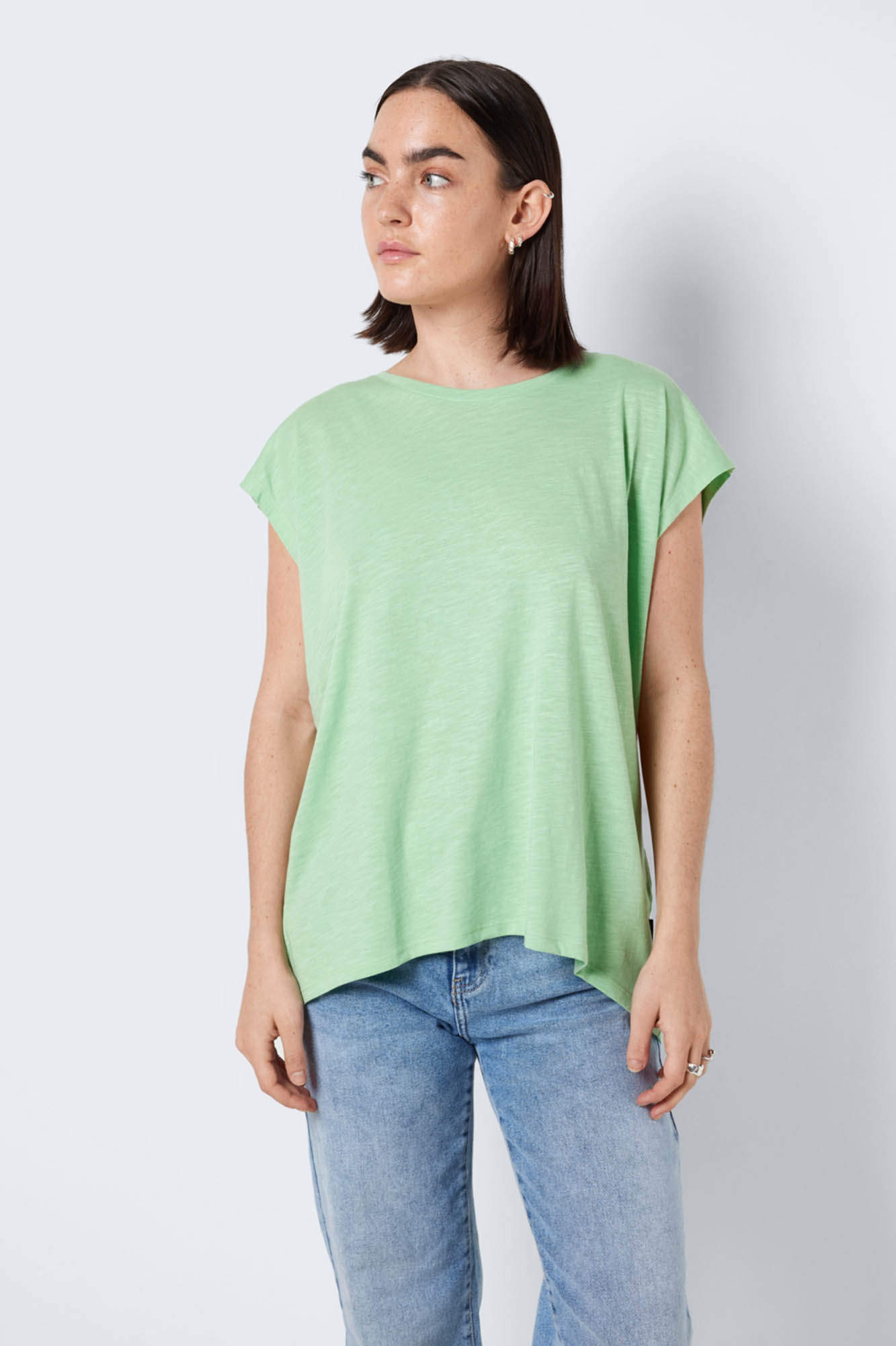 Camiseta de manga comprida e camiseta de manga curta