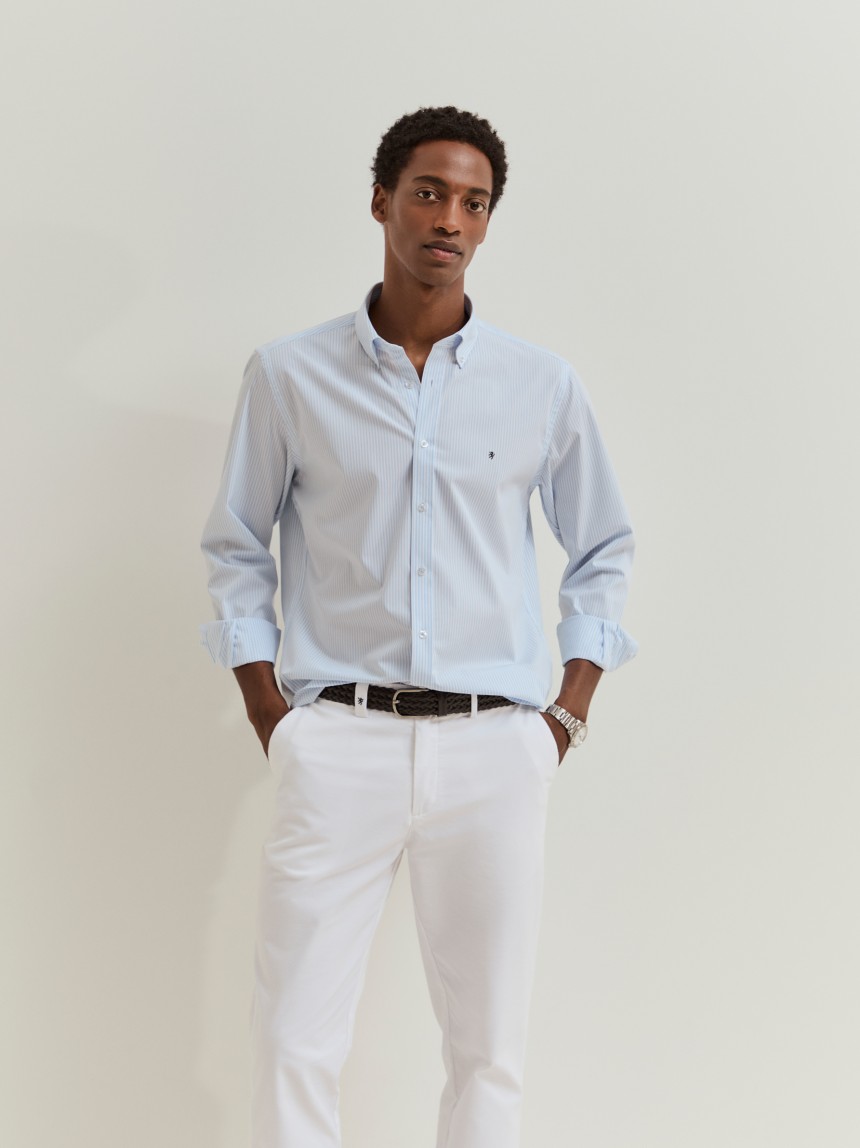 Camisa regular fit em algodão às riscas