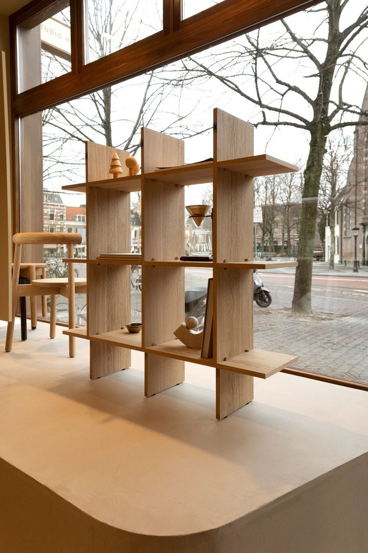 Studio HENK   Column Vakkenkast