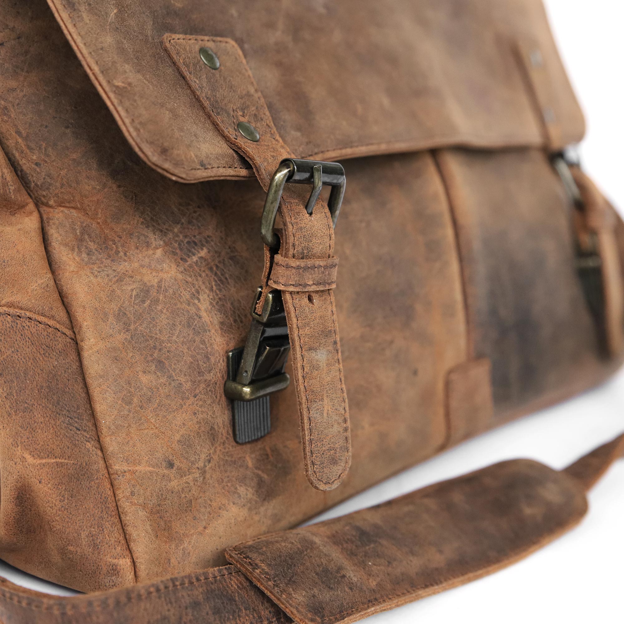 Messengertasche aus Büffelleder, braun, B 44 cm, H 28 cm, L 10 cm günstig bestellen