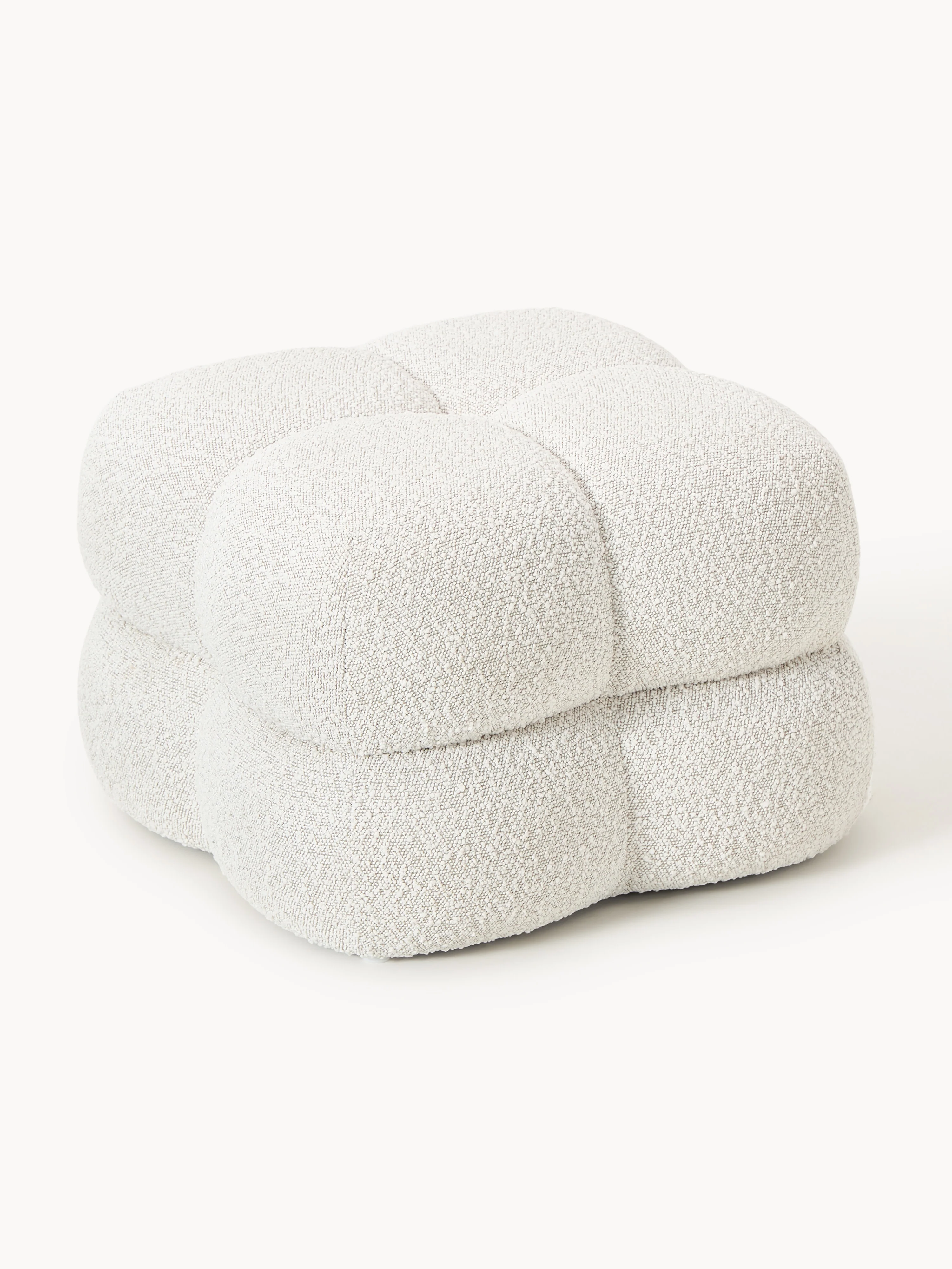 Bouclé beklede poef Ellie