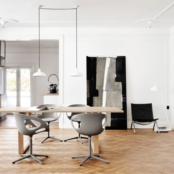 Fritz Hansen - KAISER idell 6631-P Pendelleuchte, olivgrün / Chrom