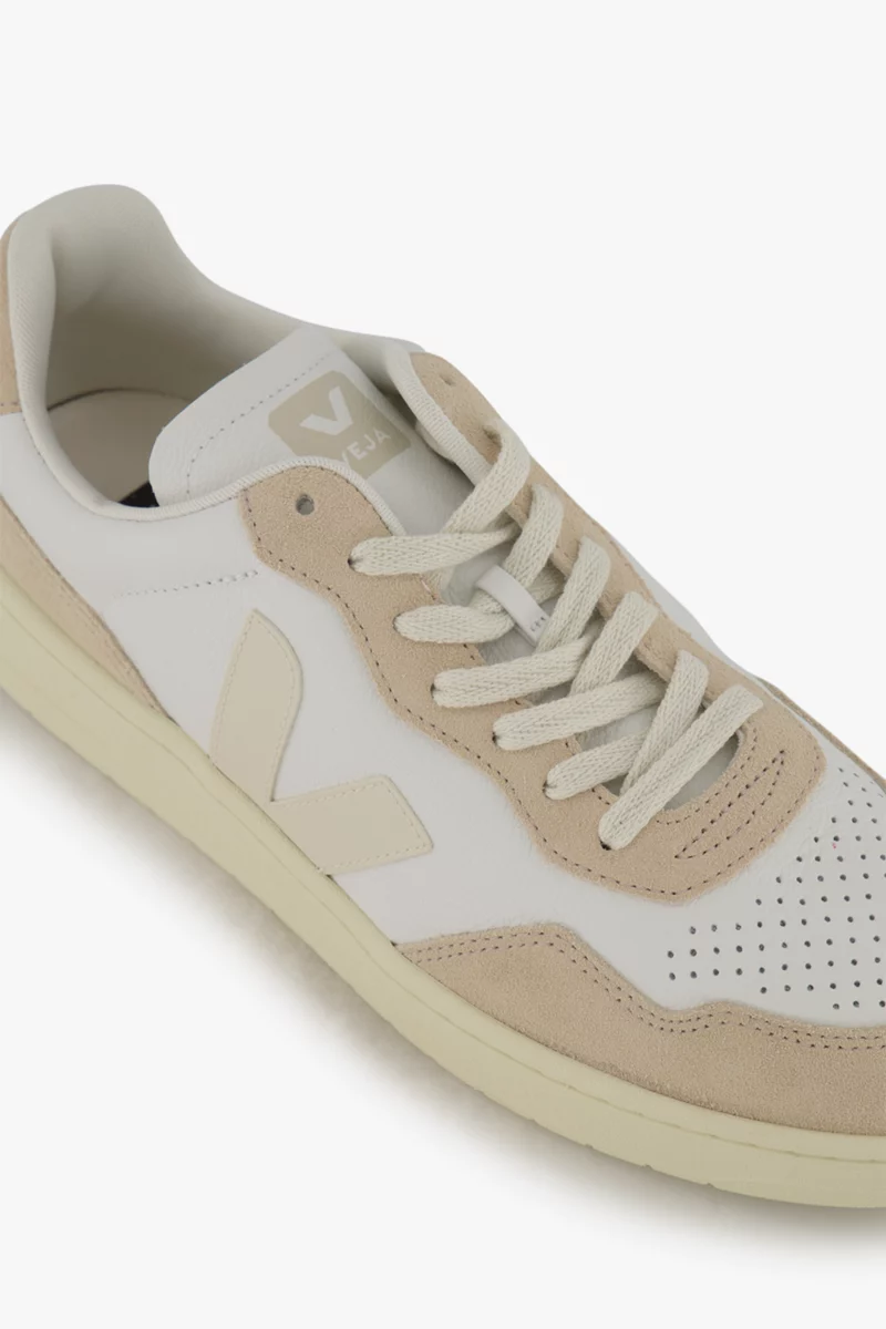 VEJA V-90 Leather Herren Sneaker