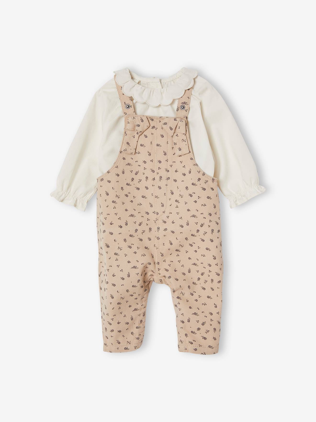 Conjunto de jardineira e blusa estampadas para bebê, branco claro liso.