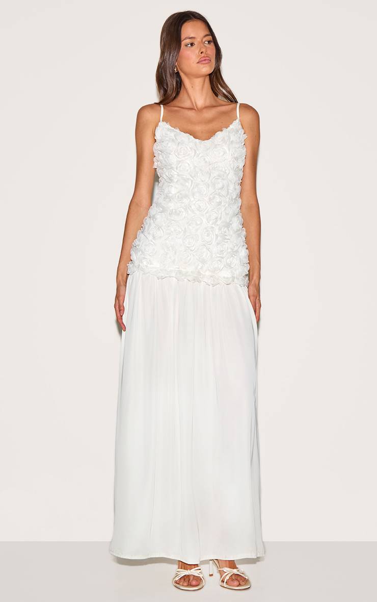 Crème Robe Maxi À Taille Basse Fleurie