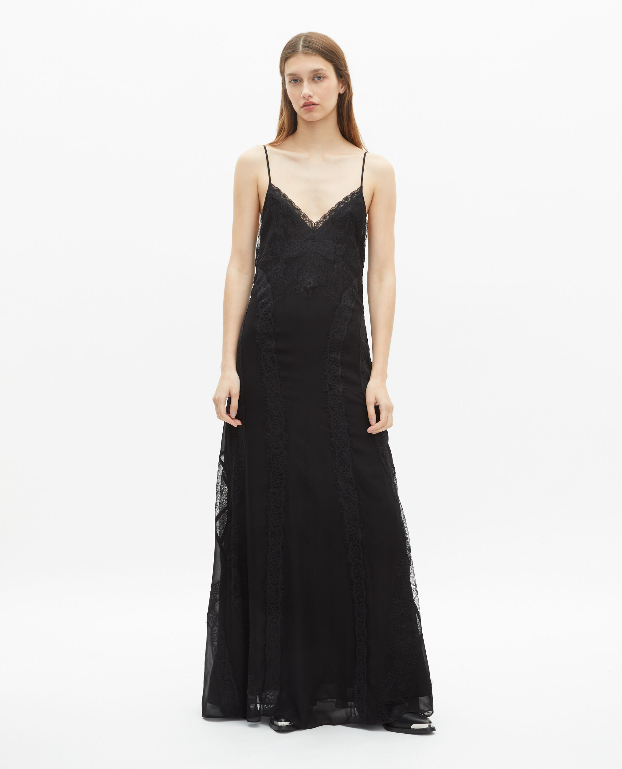 Robe longue à bretelles en dentelle noire
