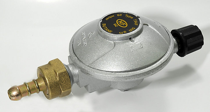 Détendeur sécurité pour bouteille Campingaz butane, 0.5 kg/h - 28 mb