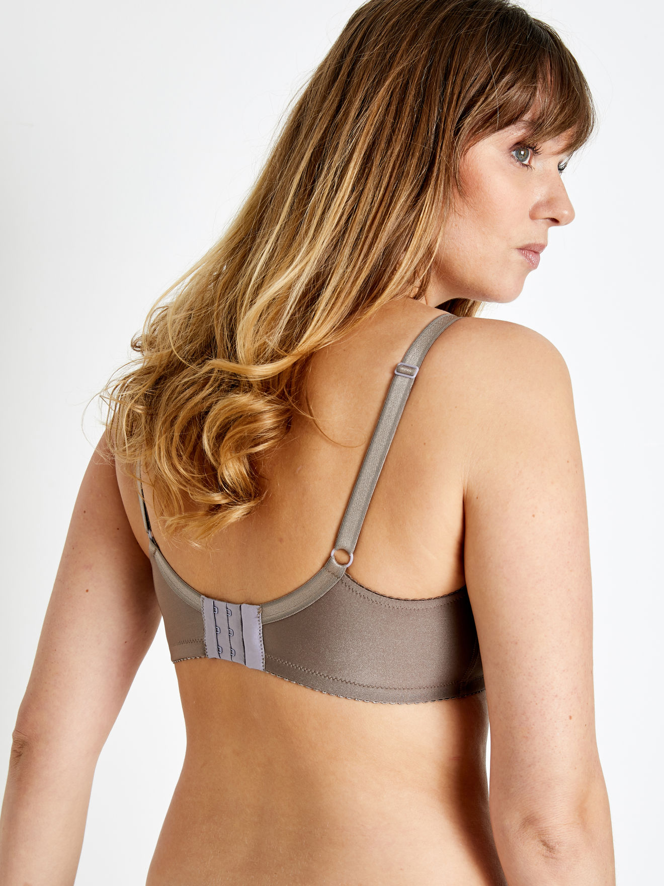 Soutien-gorge minimiseur à armatures