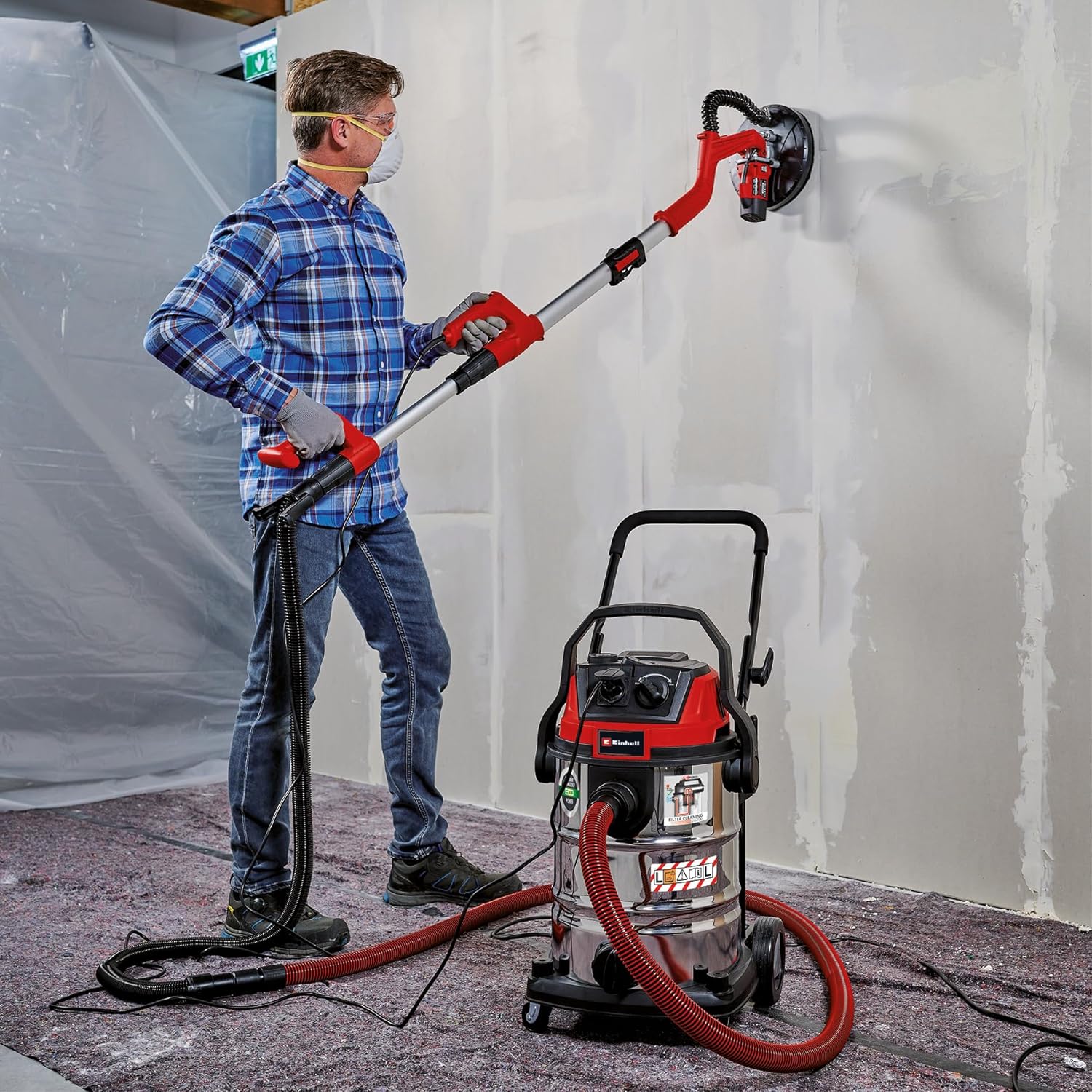 Einhell Nass-Trockensauger TE-VC 2230 SACL (1.400 W, 220 mbar, 8m Aktionsradius, HEPA-Faltenfilter inkl. Filterreinigungssystem, 30l Behälter, Staubschutzklasse L, 2.000 W Automatiksteckdose)