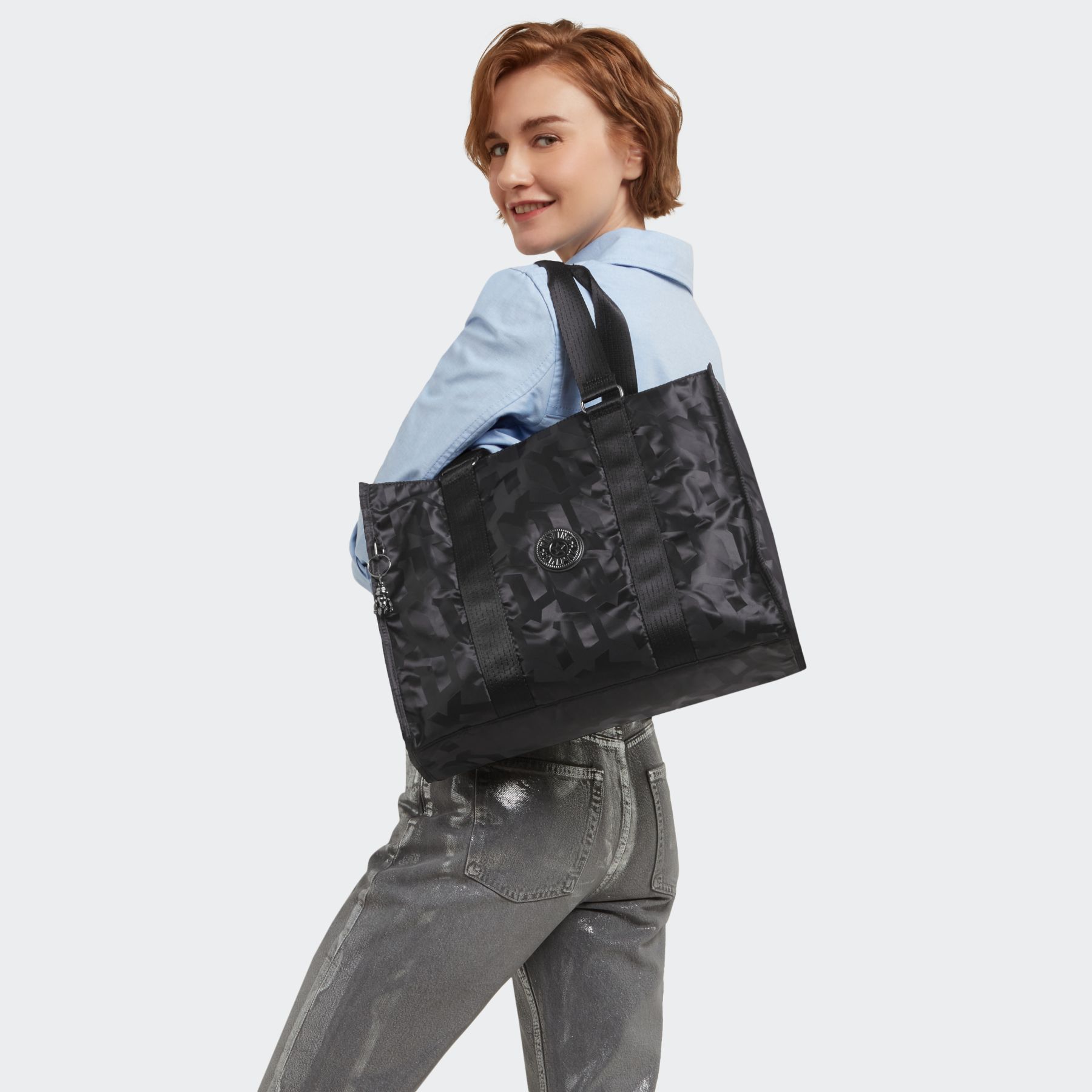 MOKA Grand sac fourre-tout - Black 3D K Jacquard