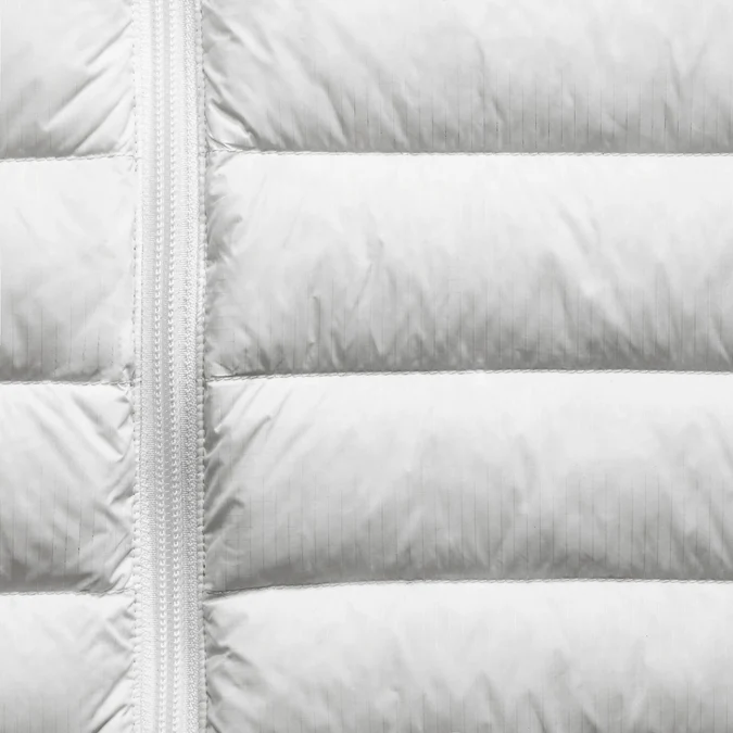 Decathlon Forclaz - Jaqueta puffer feminina com capuz Forclaz MT500