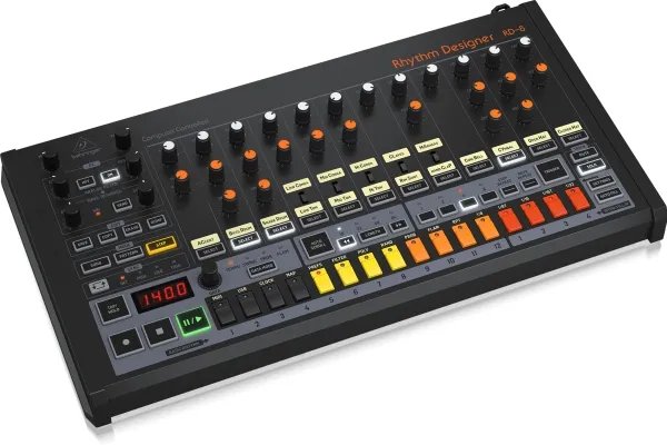 Behringer RD-8 MKII, 10 - 15000 Hz, DC, 15 W, 77 mm, 498 mm, 265 mm
