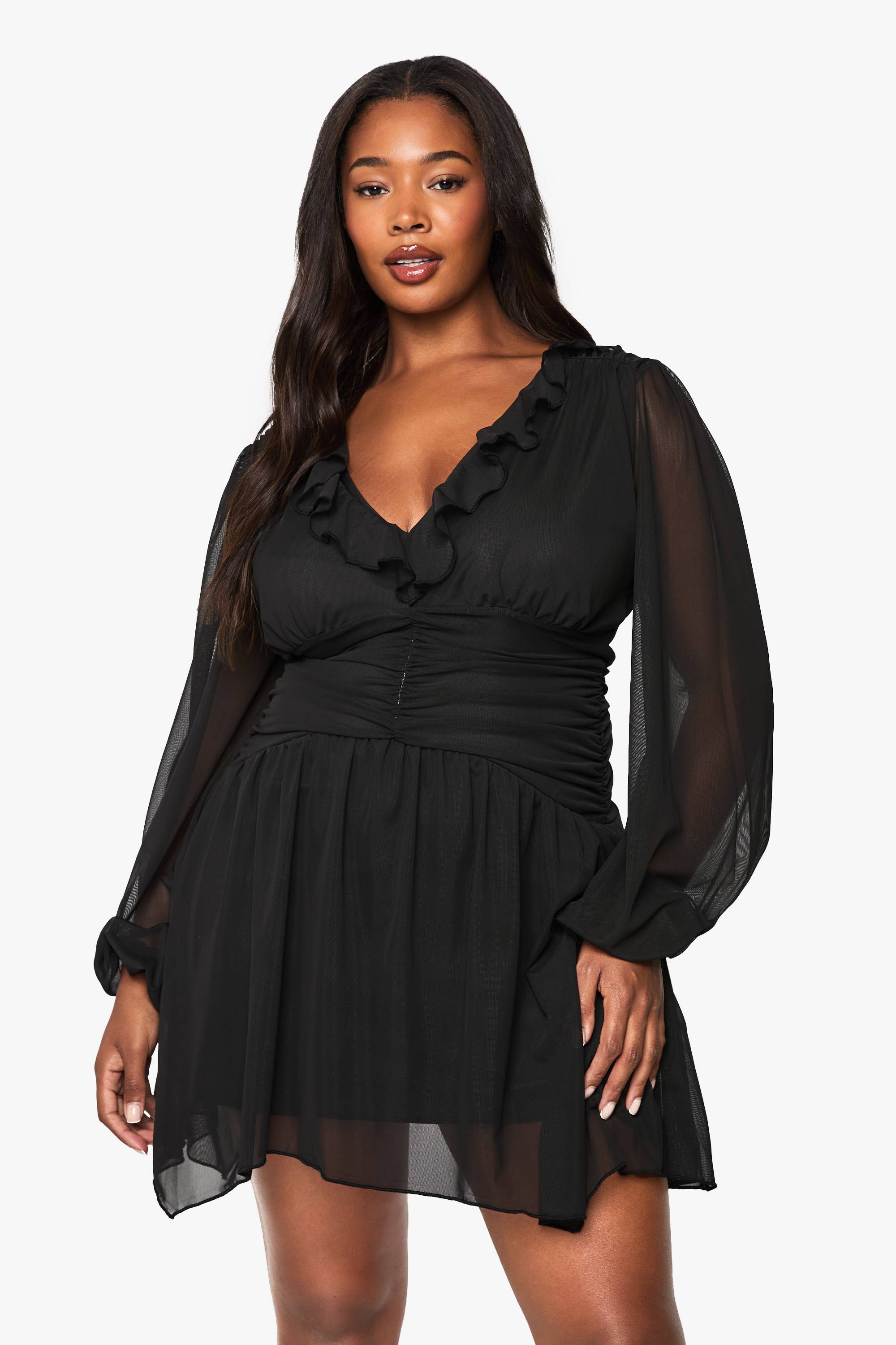 boohoo plus robe patineuse en résille à volants