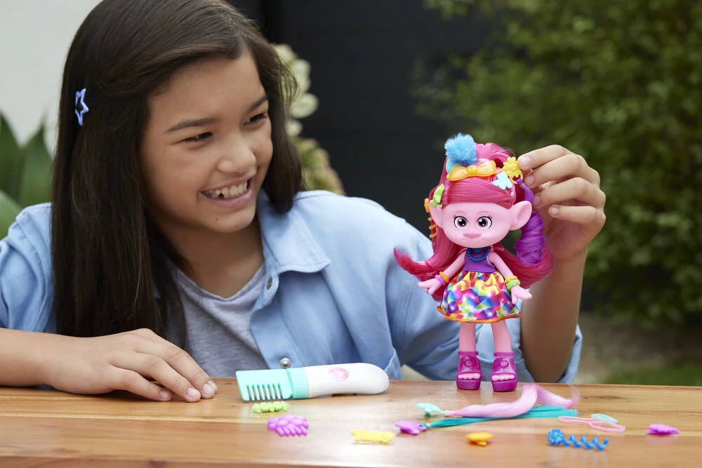 TROLLS  3 - FIGURINE POPPY CHEVEUX PAILLETTES -HAIR POPS