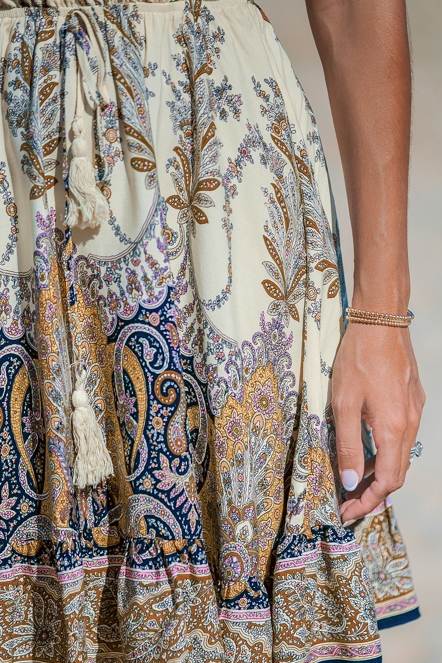 Robe mini sans manches boho et paisley