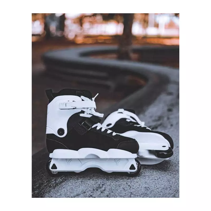 Roller street agressif TRIGGER Rainbow Schillmeier Pro Blanc