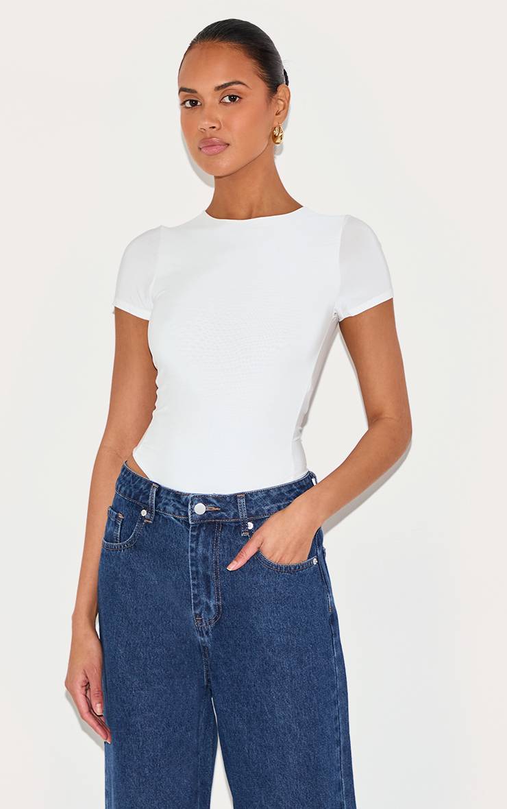 White Floral Body Moulant À Manches Courtes En Jersey Fluide