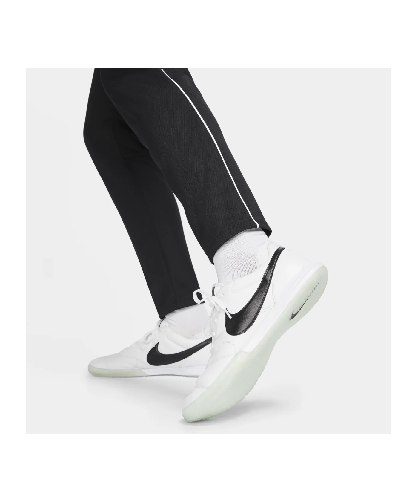 Nike Academy 21 Trainingsanzug Schwarz Weiss F010