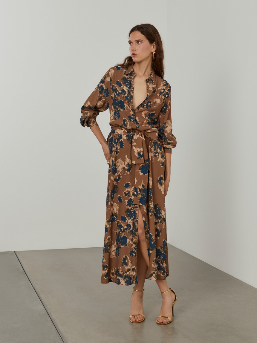 Vestido camiseiro floral