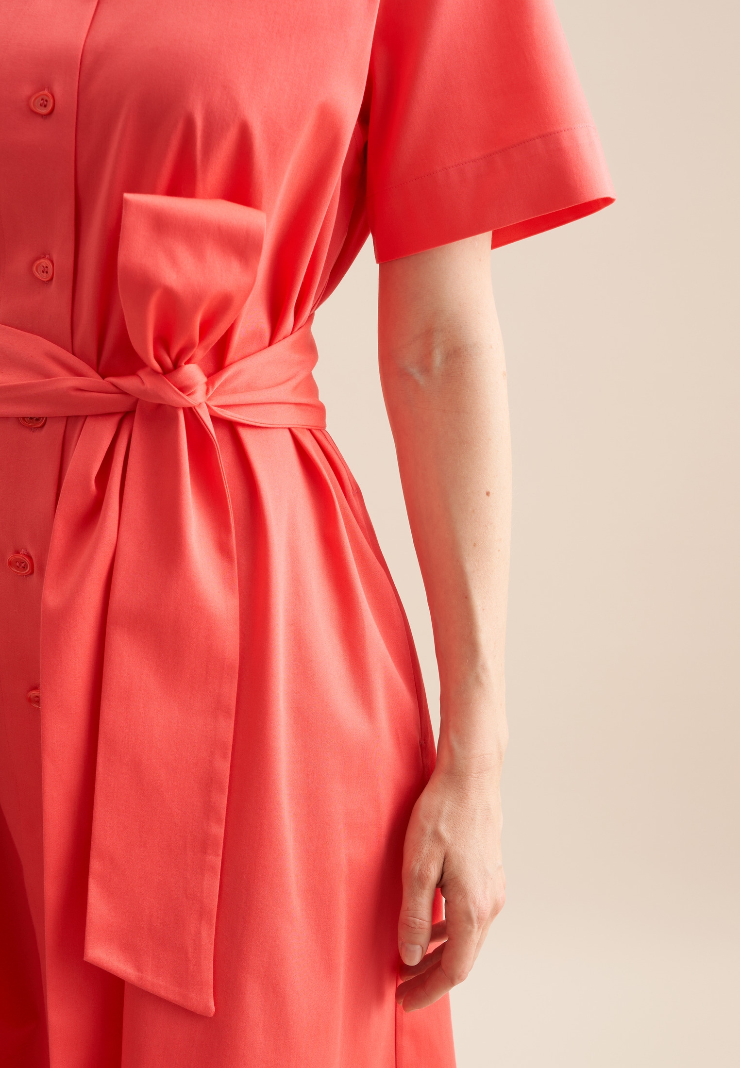 seidensticker Sommerkleid »Schwarze Rose« Kurzarm Kragen Uni