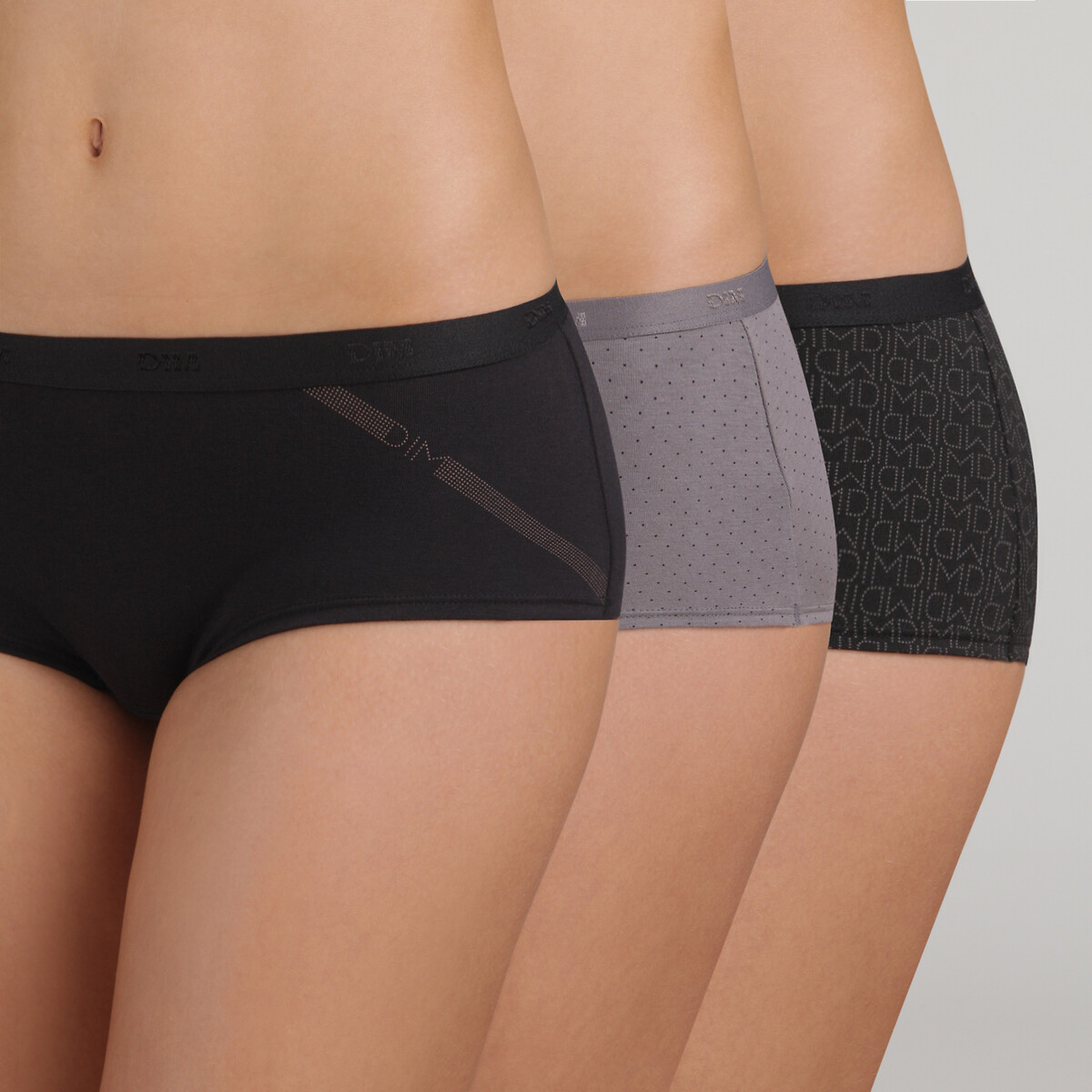 DIM<br>Conjunto de 3 calças de cintura baixa com bolsos pequenos em algodão elástico
