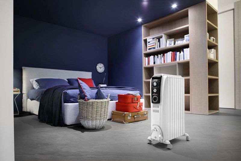 De'Longhi - Dragon 4 - Oliegevulde Radiator - Wit - 2000W
