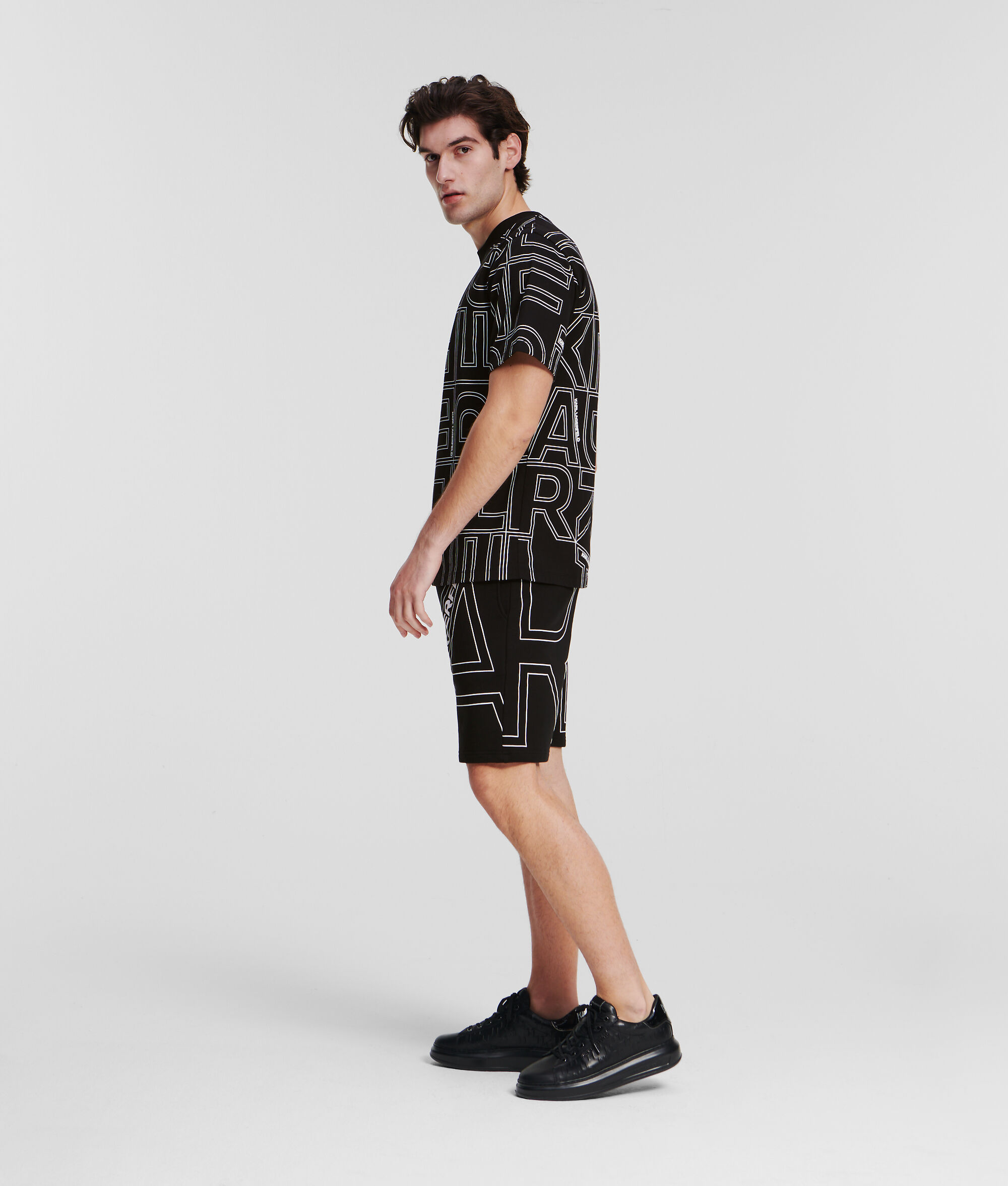 T-SHIRT AVEC LOGO KARL FAÇON ALL-OVER