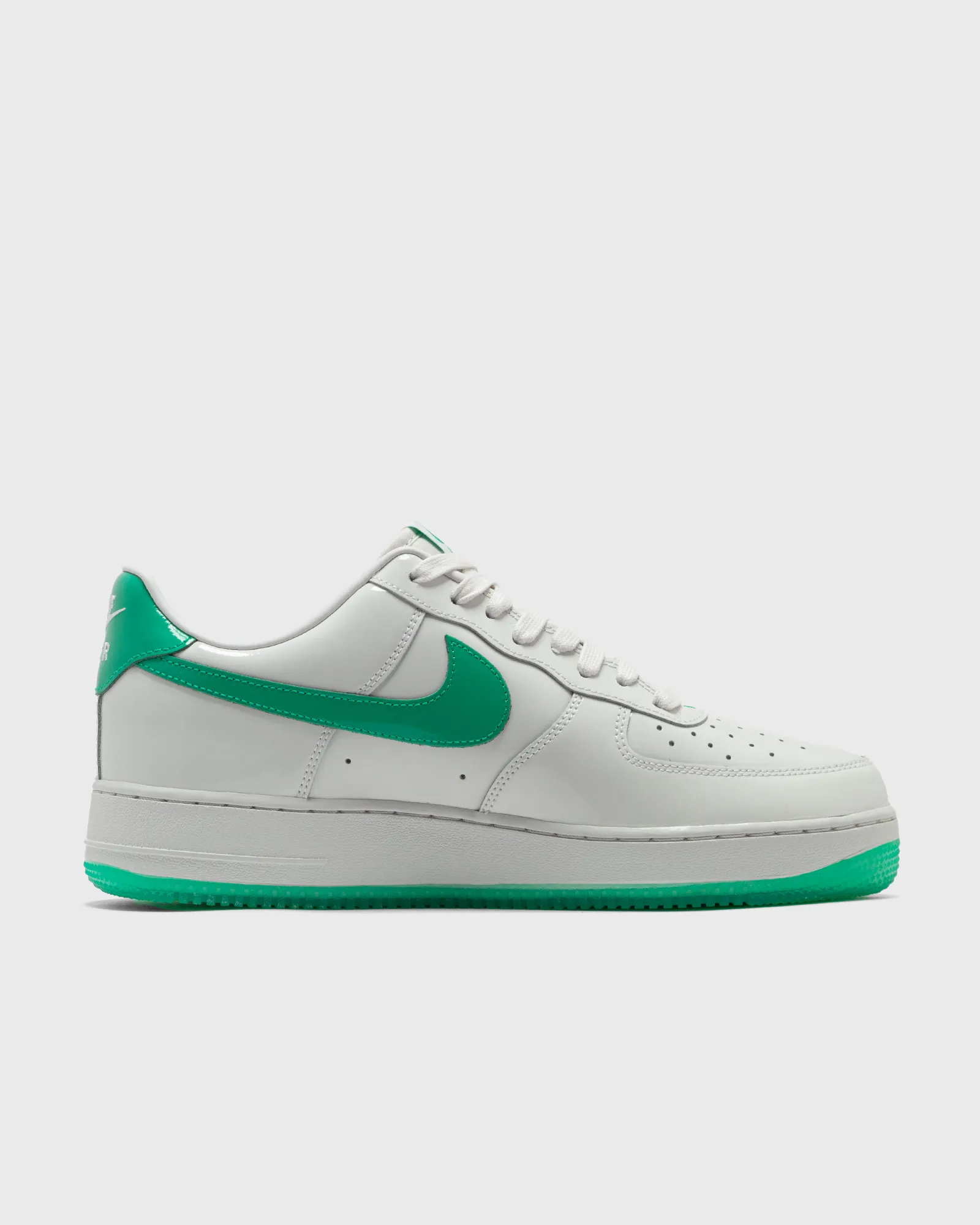 Nike AIR FORCE 1 '07 PRM