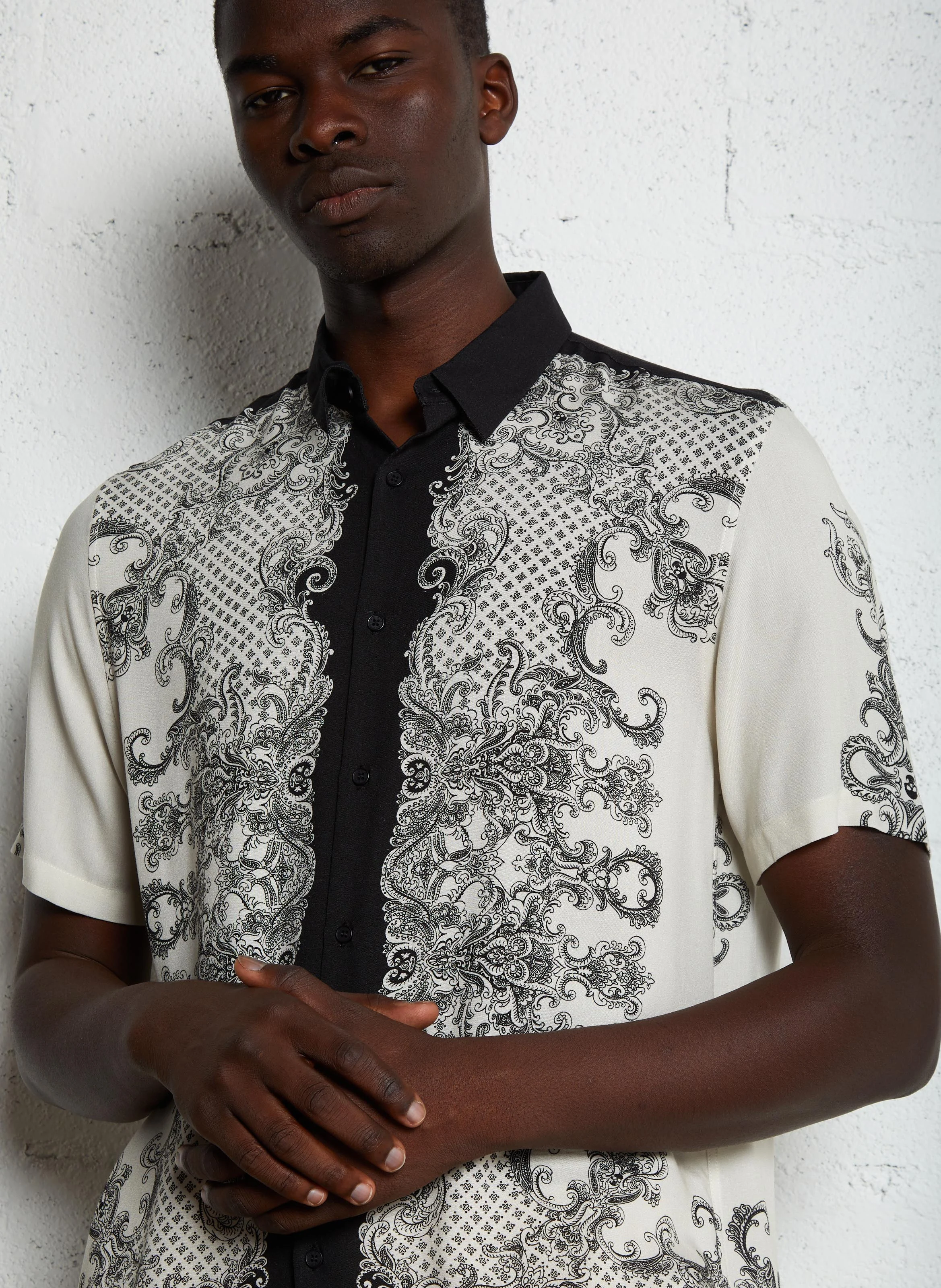 Chemise col classique imprimée| Noir