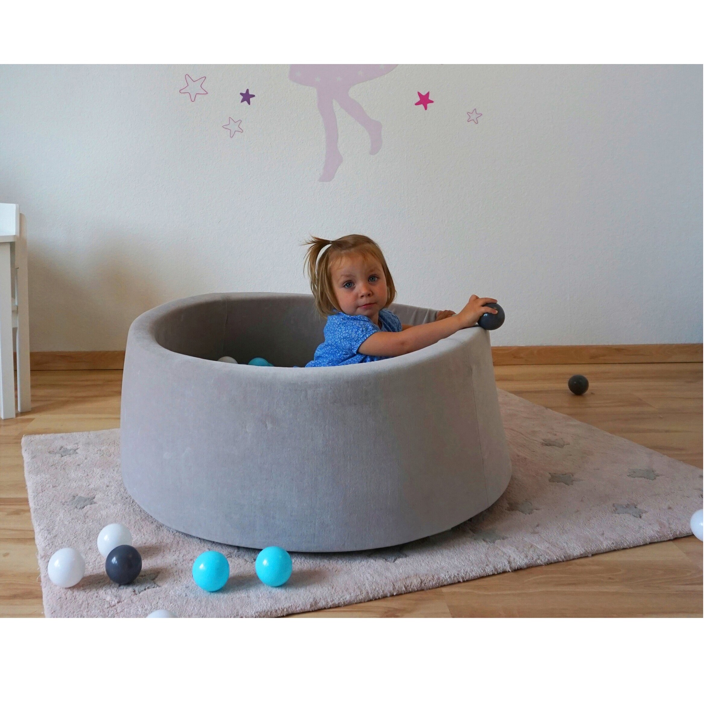 Knorrtoys Bällebad soft - Grey mit 300 Bällen grau/hellblau