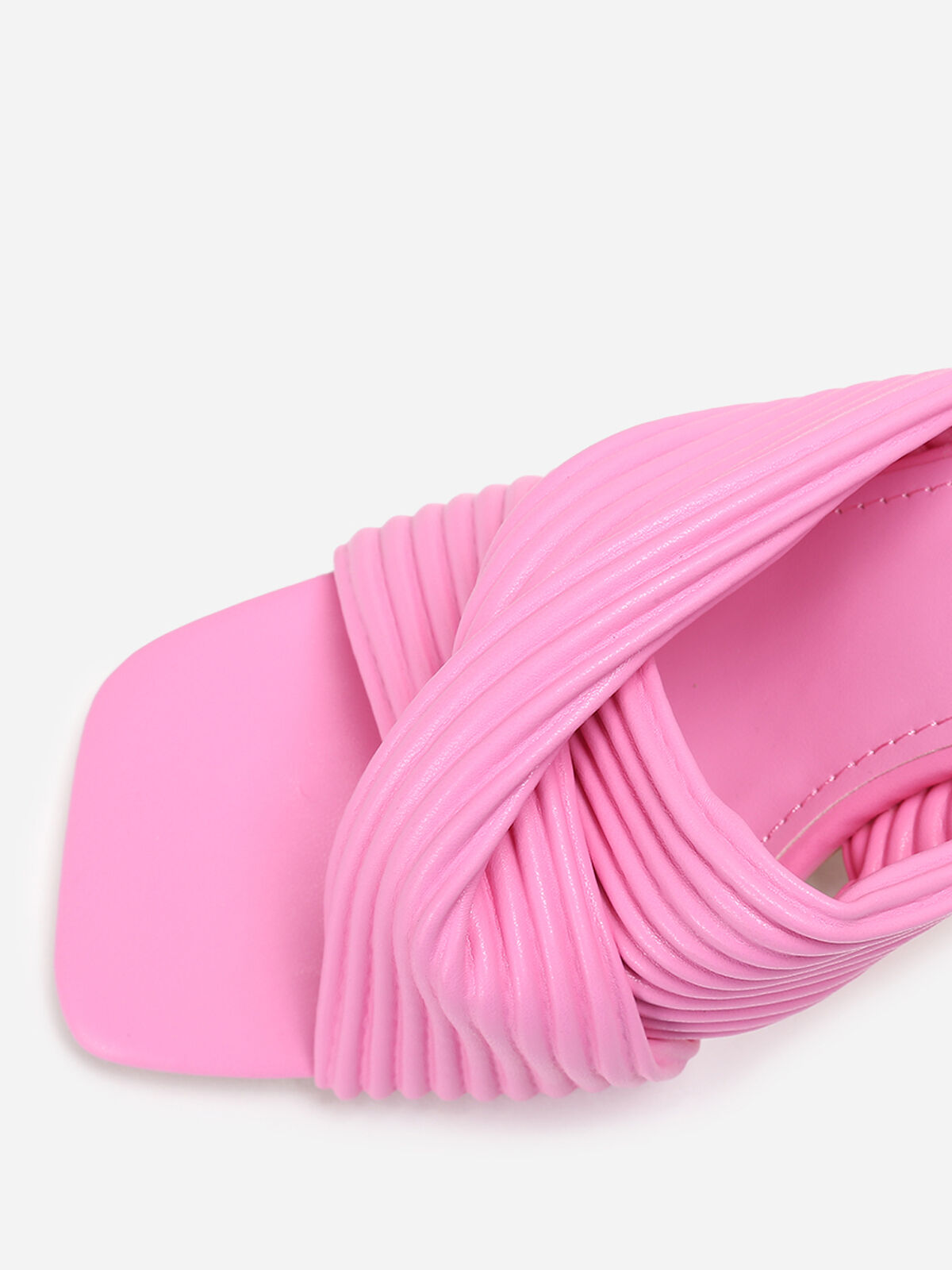 Mules à brides croisées et matelassées- Fuchsia