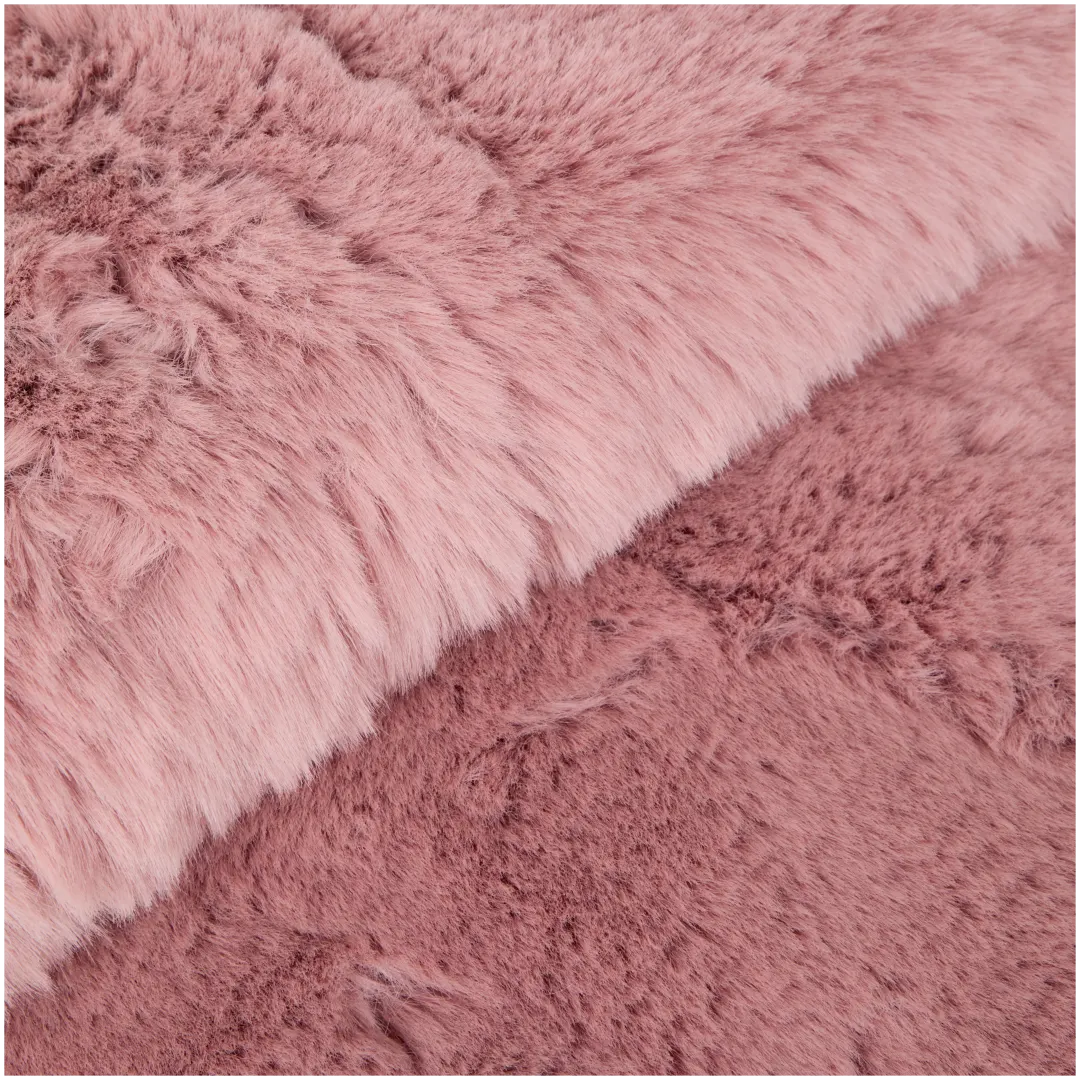 Tapis en fausse fourrure