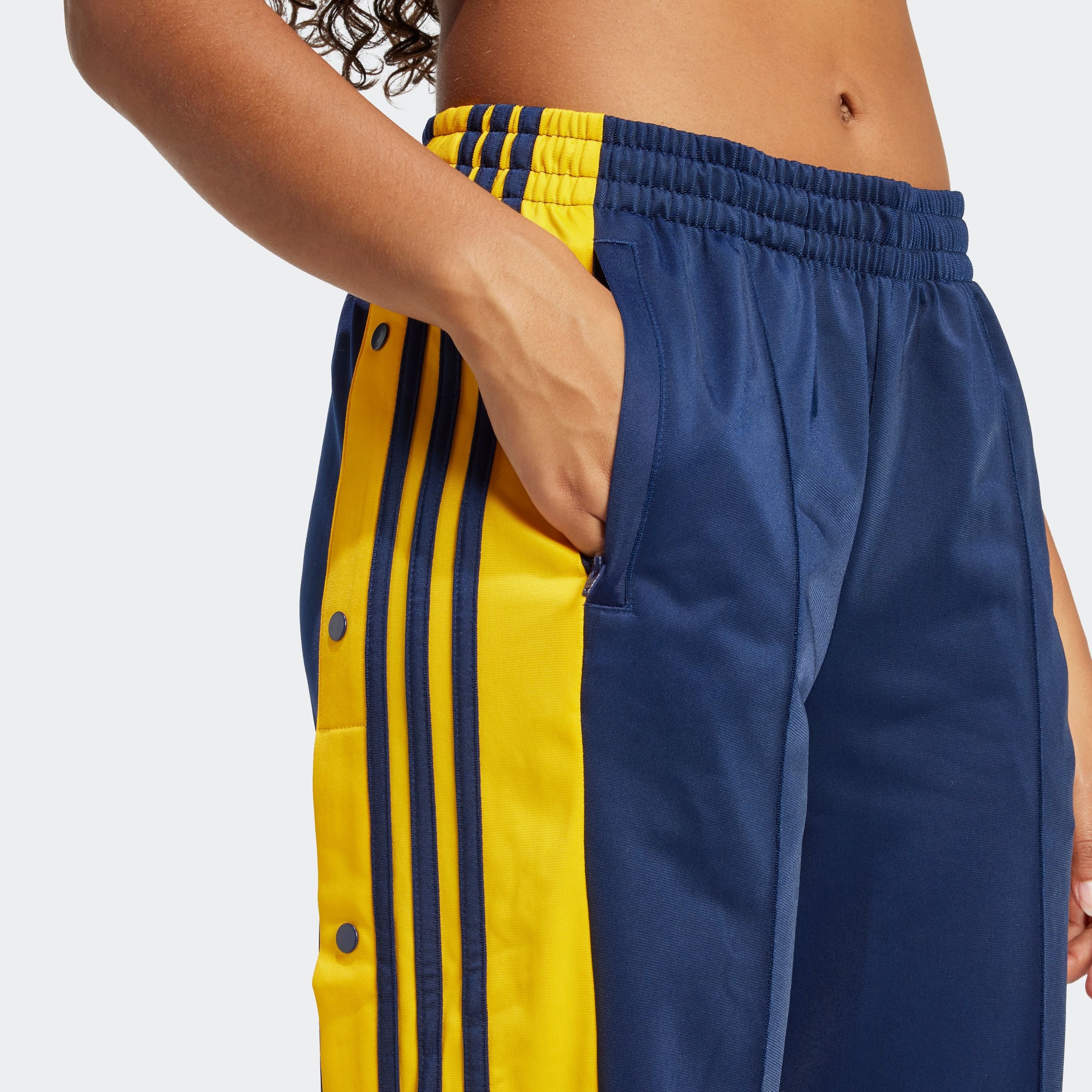 adidas Originals Sporthose »ADIBREAK PANT«  Knopfhose, Knopfleiste am Bein