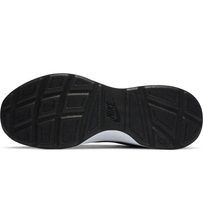 Nike WearAllDay Big Kids Shoe BLACK-WHITE