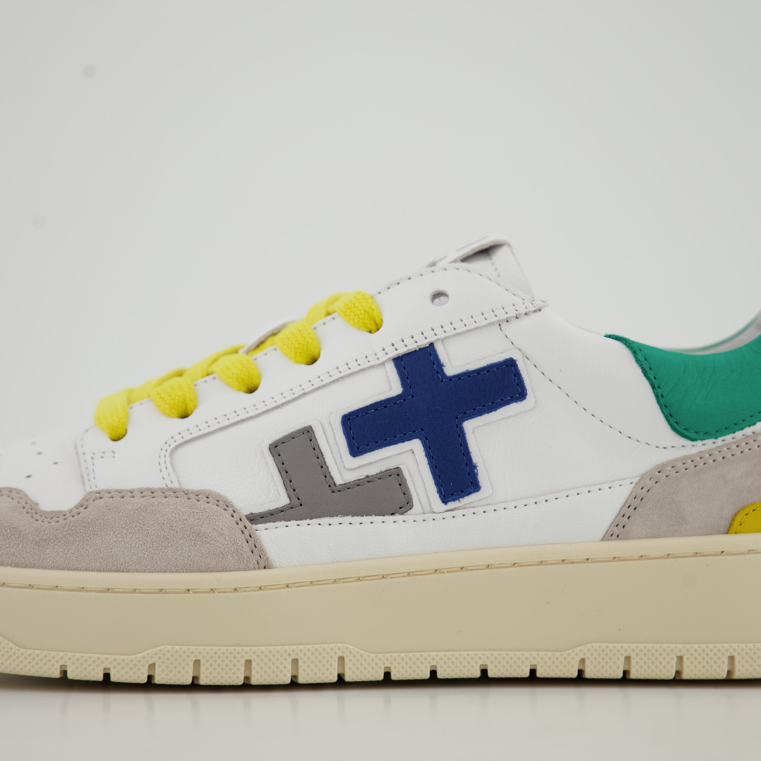 GIO+ Sneaker