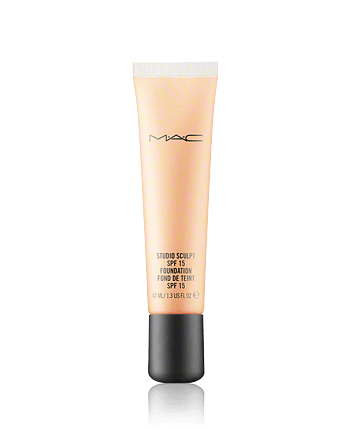 MAC Studio Sculpt SPF 15 Foundation NC25 40ml