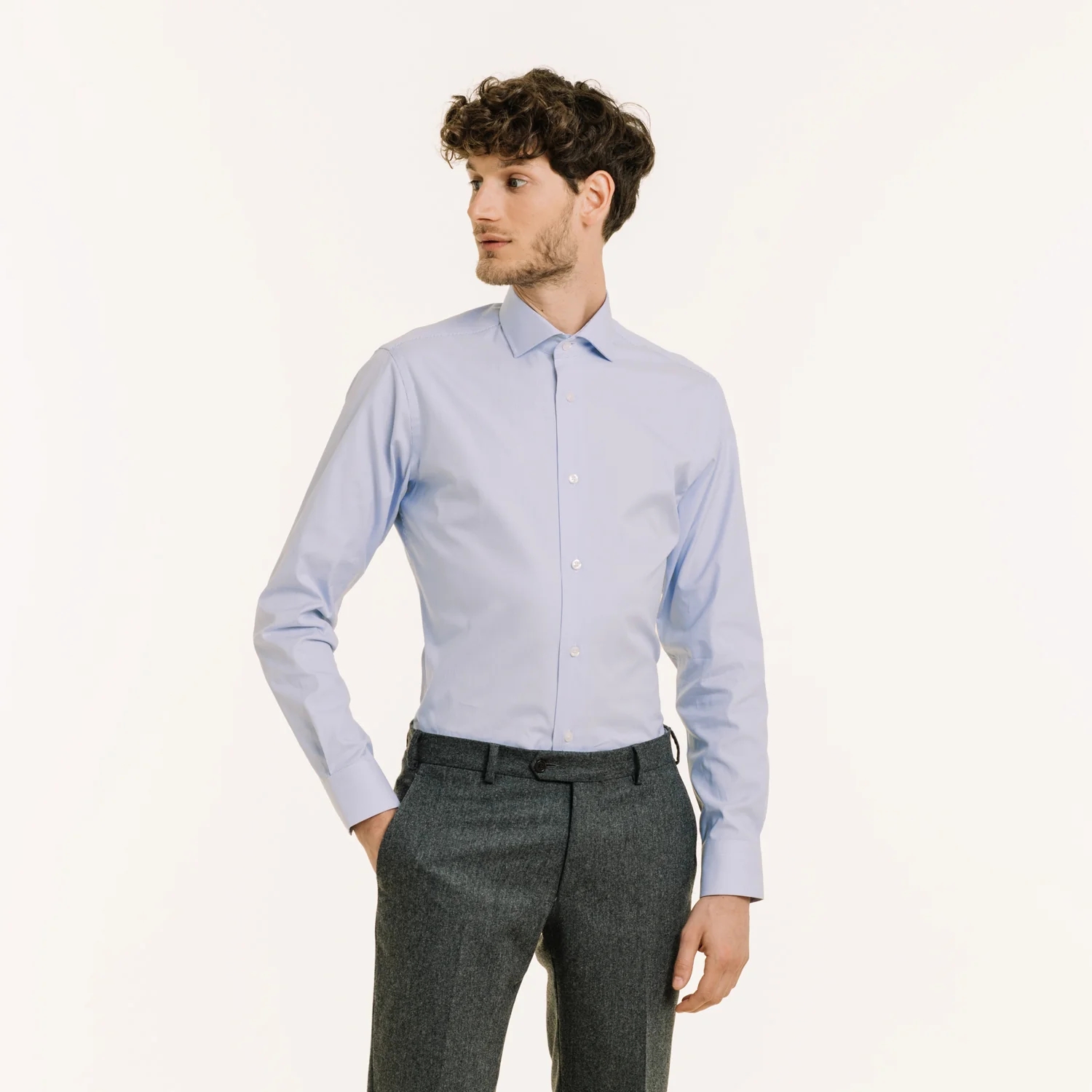 Fitted double-twisted Oxford shirt with fine blue stripes