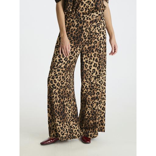 Neo Noir Avie Leo Bukser, Leopard, 38