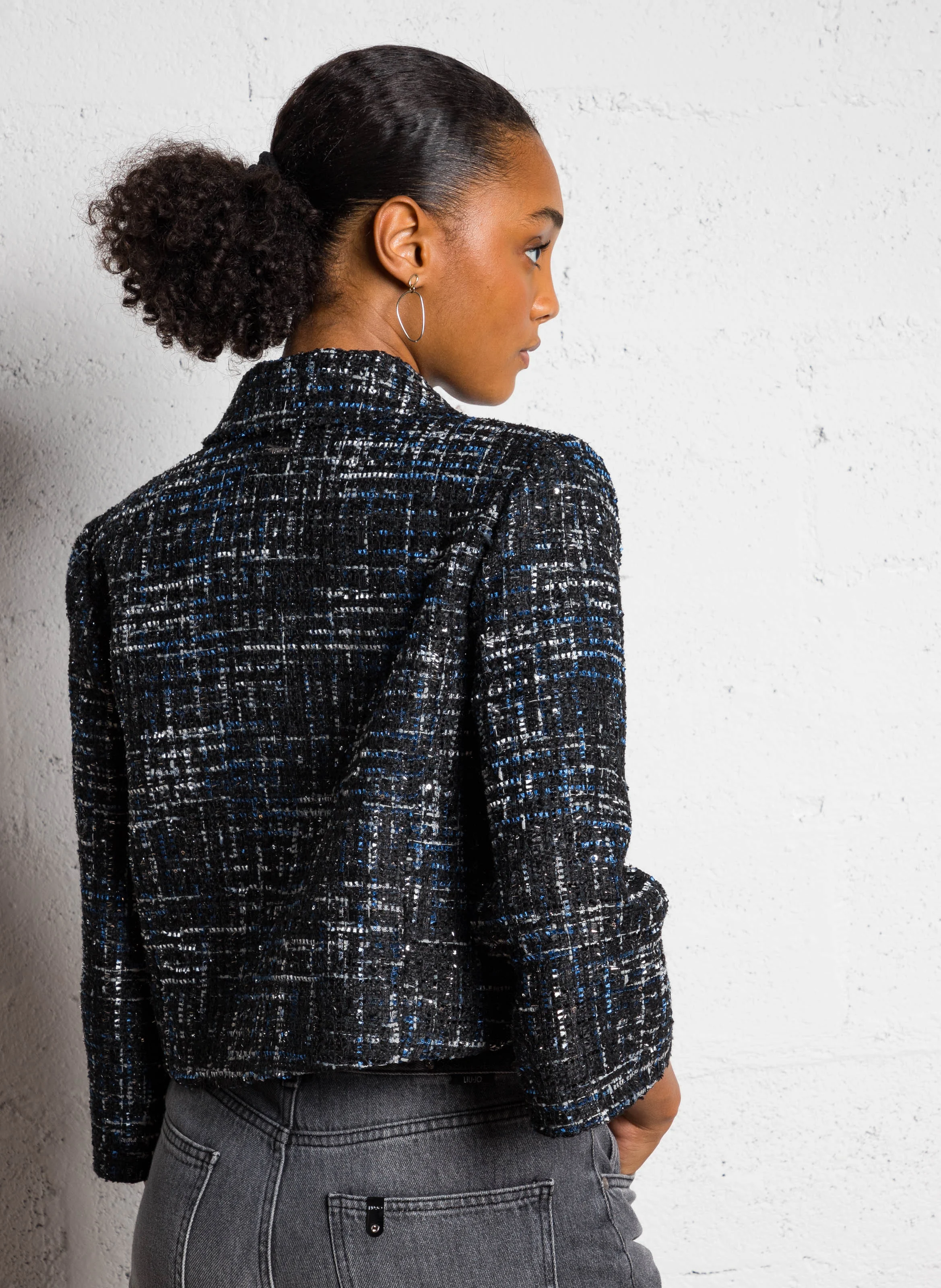 Veste courte col classique en tweed | Noir