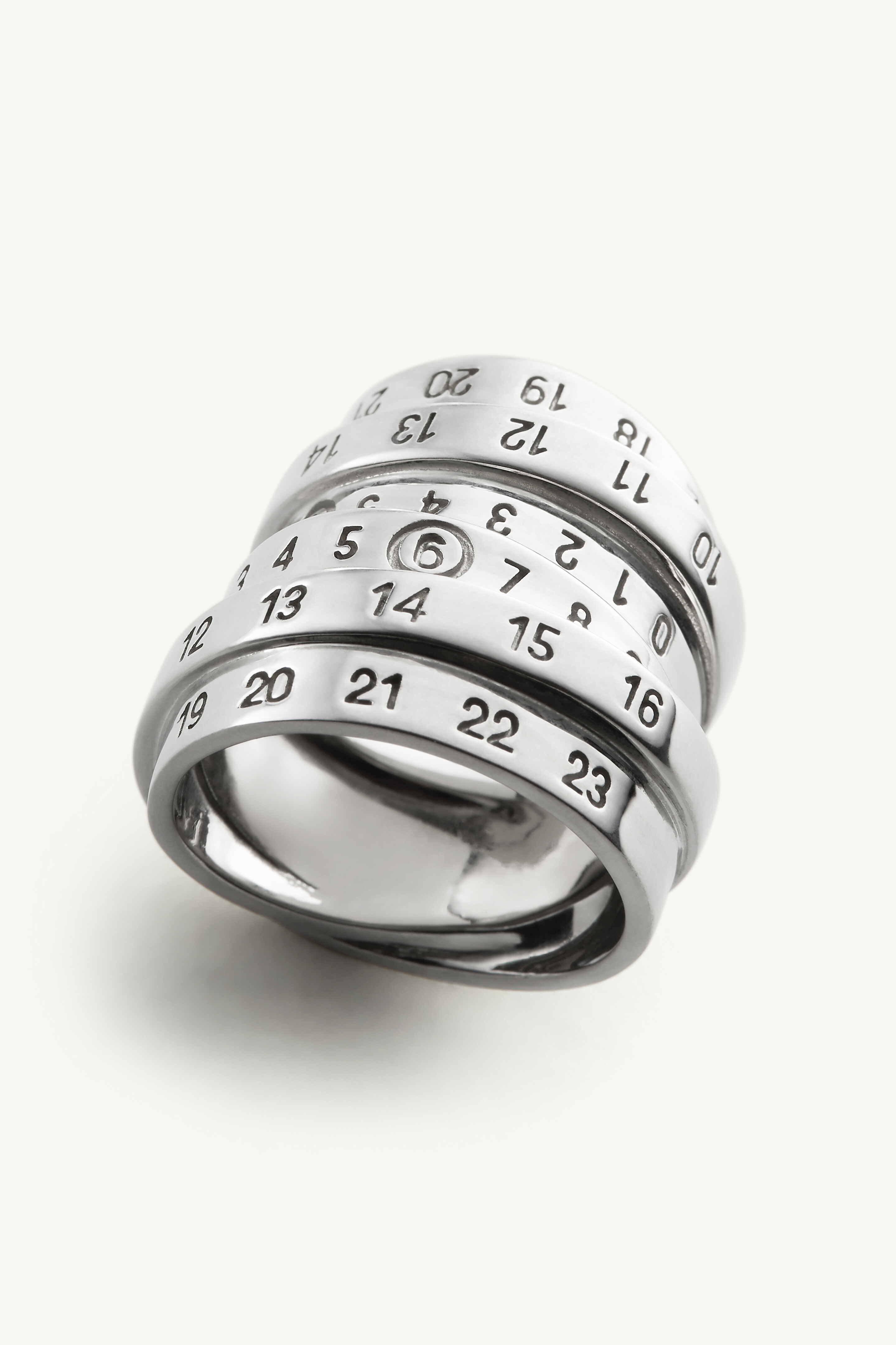 Minimal logo 3mm ring