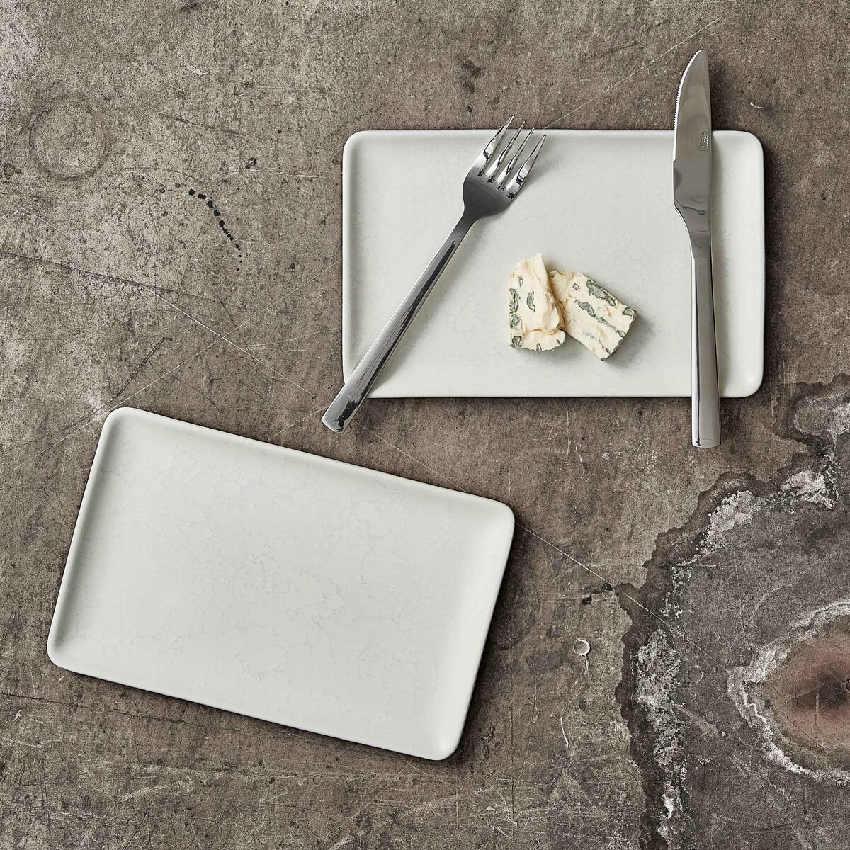 RAW Rektangulær tallerken 23,5 x 15 cm, Arctic White