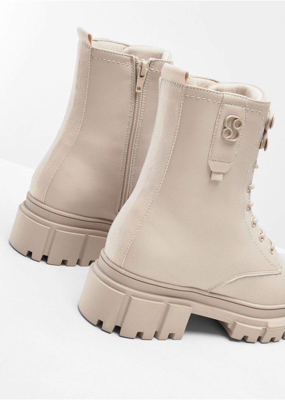 Boots à lacets s.Oliver