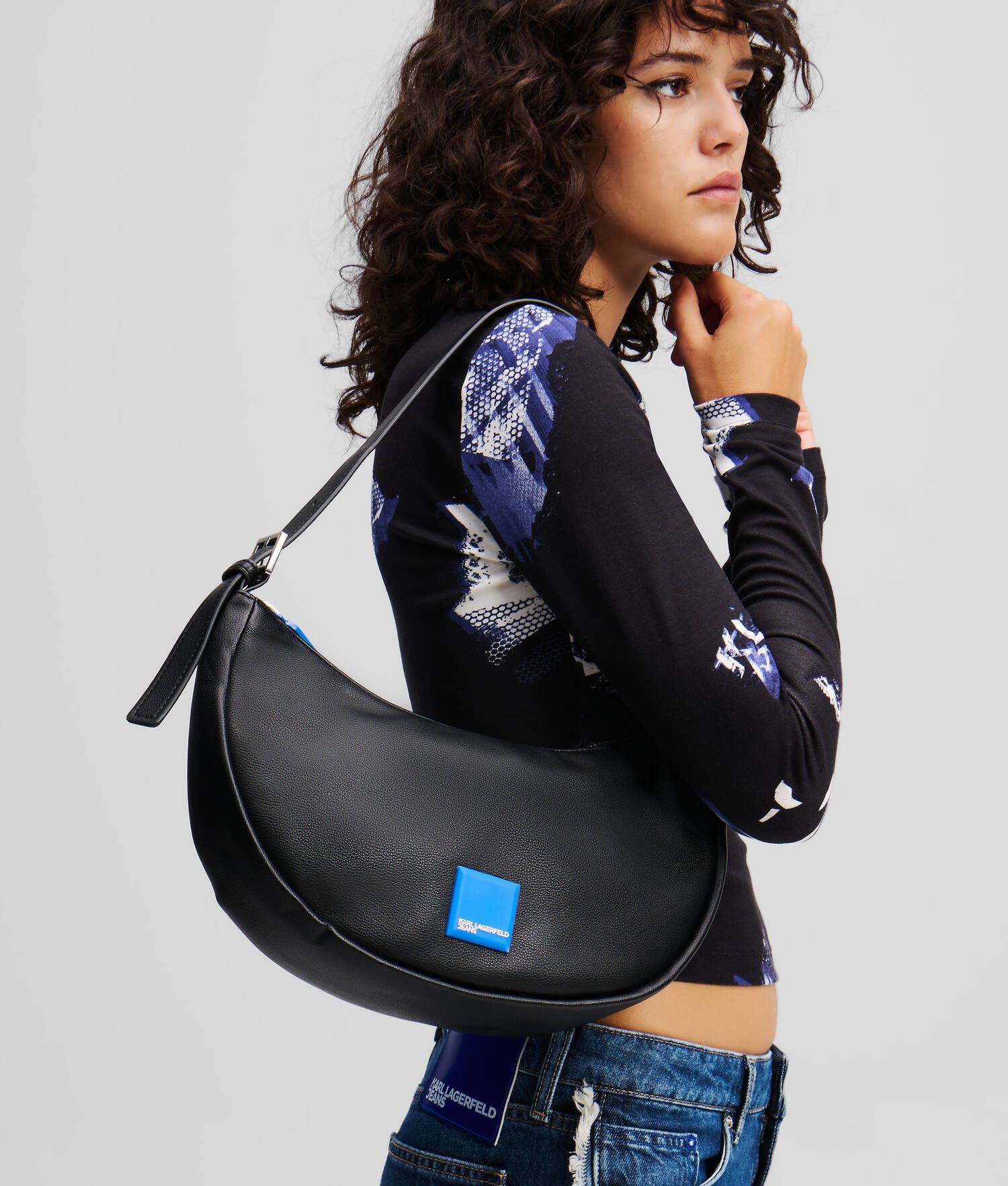 SAC DEMI-LUNE PORTÉ ÉPAULE KLJ AVEC LOGO ENCADRÉ - Noir