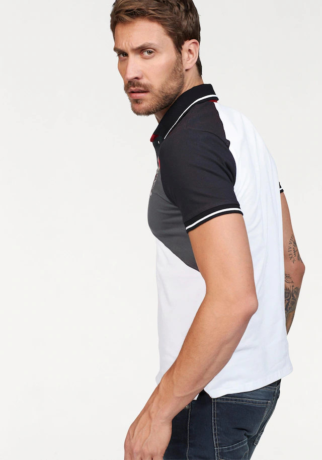 Bruno Banani Poloshirt , Kurzarm,  körpernahe Passform,  unifarben,  mit Polokragen