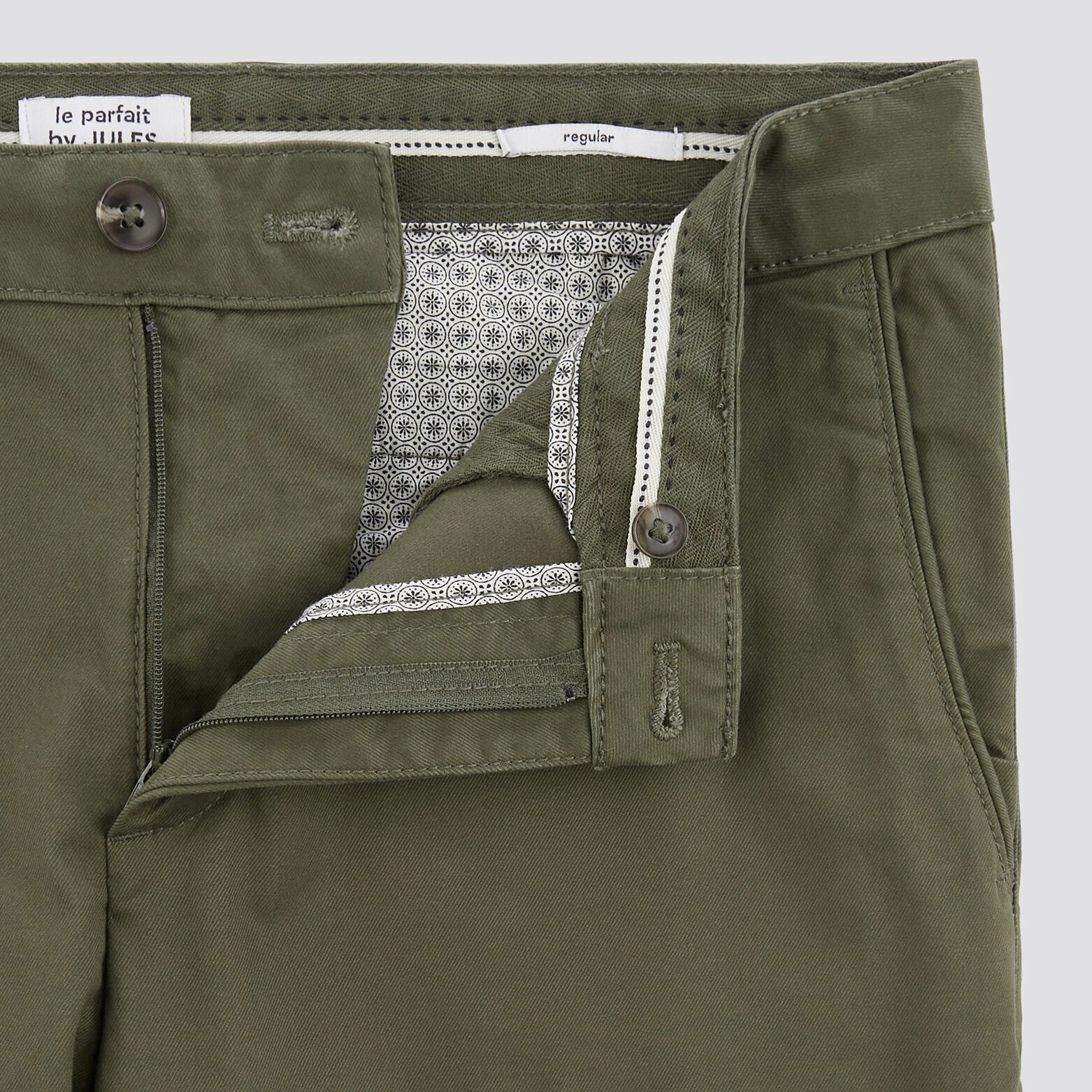 Pantalon chino regular 'le parfait by JULES' Vert kaki