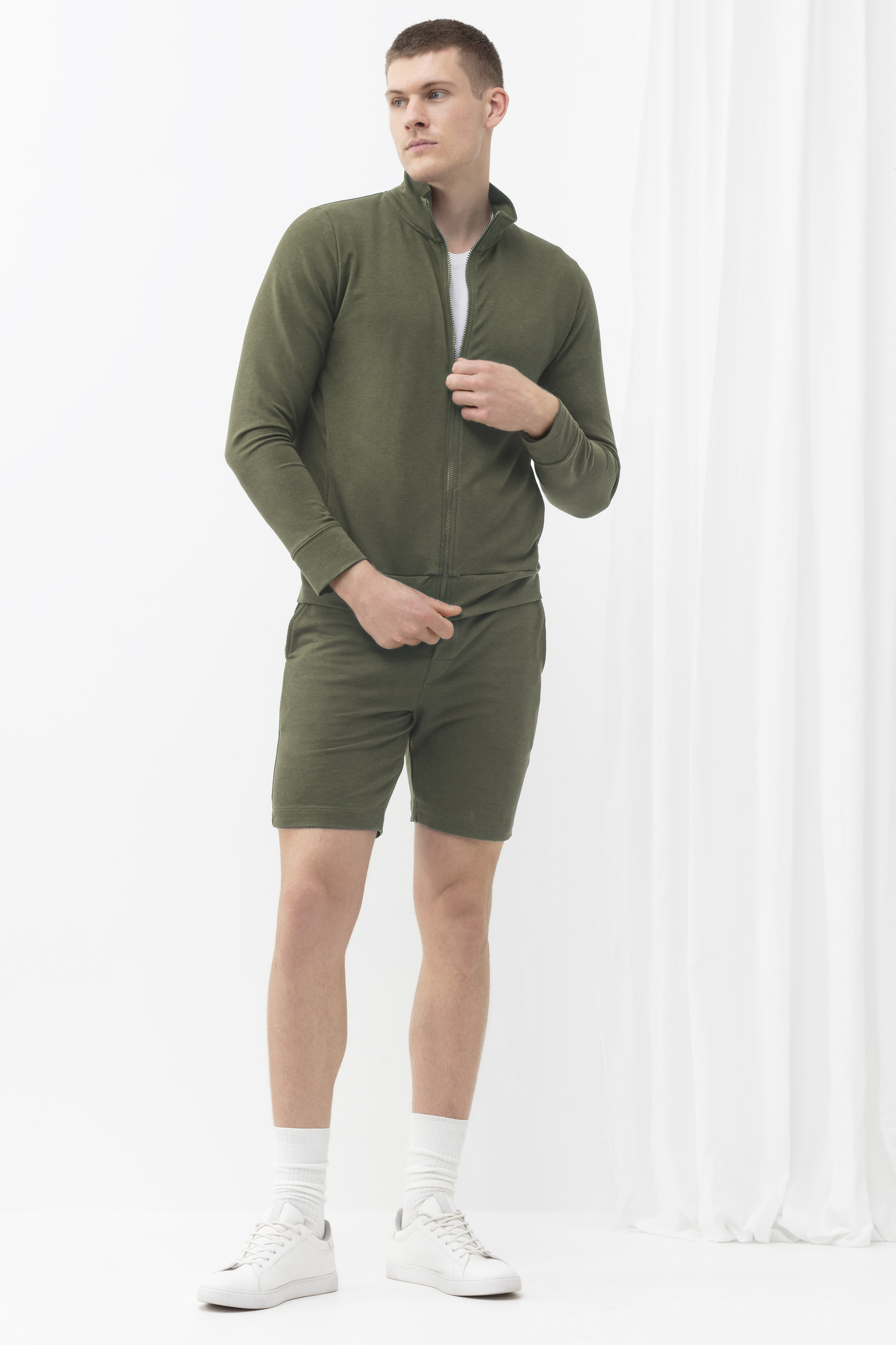 Reißverschlussjacke<br>Serie Enjoy